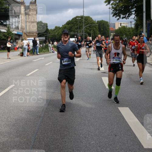29.06.2025 - hella hamburg halbmarathon Yannick Fuchs http://msf.ph/oto/8166475 29.06.2025 10:40:28 20KM 1569, 1600, 1759, 1920, 2048, 2138, 2189, 2842, 3477, 4345, 4949, 6388, 6460, 6532, 6700, 6711, 7961, 8269, 8577, 8668, 10792, 10796, 11094, 11125, 11491, 11773, 11936, 12084, 12277, 13525, 13630, 14062, 14200, 14228, 14462, 14804, 14911, 15741, 16286, 17190, 17332, 17892, 19128 meine-sportfotos.de