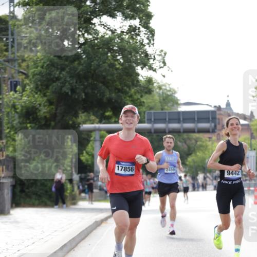 29.06.2025 - hella hamburg halbmarathon Jannik Wohlers http://msf.ph/oto/8166573 29.06.2025 09:41:00 Lombardsbrücke 2459, 7963, 9442, 10234, 11624, 17856, 17886 meine-sportfotos.de