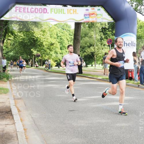 29.06.2025 - hella hamburg halbmarathon MichiJ http://msf.ph/oto/8166583 29.06.2025 10:14:13 Zwischen KM18-KM19 10234, 19078 meine-sportfotos.de