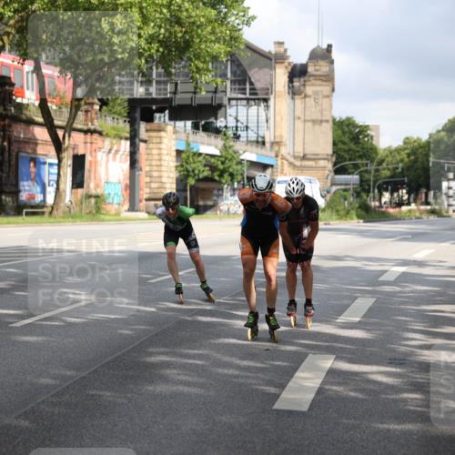 29.06.2025 - hella hamburg halbmarathon Yannick Fuchs http://msf.ph/oto/8166687 29.06.2025 09:05:23 20KM  meine-sportfotos.de