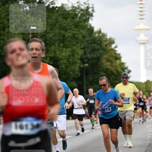 29.06.2025 - hella hamburg halbmarathon Dr. Thomas Lammeyer http://msf.ph/oto/8166812 29.06.2025 10:09:22 Kennedybrücke 1213, 1347, 1863, 2298, 2540, 3071, 3578, 4394, 5869, 6059, 6907, 6908, 7826, 8316, 8999, 9007, 9019, 9075, 9165, 9559, 9680, 10694, 11088 meine-sportfotos.de