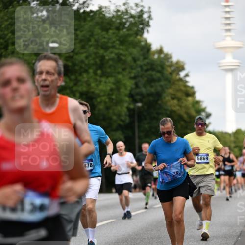29.06.2025 - hella hamburg halbmarathon Dr. Thomas Lammeyer http://msf.ph/oto/8166830 29.06.2025 10:09:22 Kennedybrücke 1213, 1347, 1863, 2298, 2540, 3071, 3578, 4394, 5869, 6059, 6907, 6908, 7826, 8316, 8999, 9007, 9019, 9075, 9165, 9559, 9680, 10694, 11088 meine-sportfotos.de