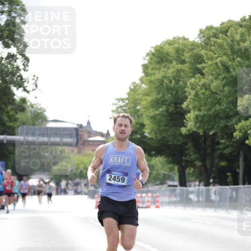 29.06.2025 - hella hamburg halbmarathon Jannik Wohlers http://msf.ph/oto/8166846 29.06.2025 09:41:02 Lombardsbrücke 2459, 7963, 9442, 10234, 11624, 17856, 17886 meine-sportfotos.de