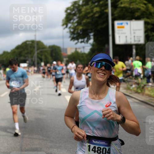29.06.2025 - hella hamburg halbmarathon Yannick Fuchs http://msf.ph/oto/8166861 29.06.2025 10:40:37 20KM 1139, 1759, 1920, 2048, 2189, 2842, 3087, 4237, 4497, 4949, 6388, 6532, 6691, 6700, 7335, 7961, 8142, 8269, 8482, 8577, 8668, 8981, 9232, 9529, 11094, 11125, 11185, 11491, 12171, 12269, 12579, 12891, 13630, 13782, 14062, 14228, 14262, 14462, 14722, 14804, 15133, 15149, 15157, 15206, 15900, 16127, 16286, 17008, 17190, 17281, 17332, 17492, 17892, 18118, 19128 meine-sportfotos.de