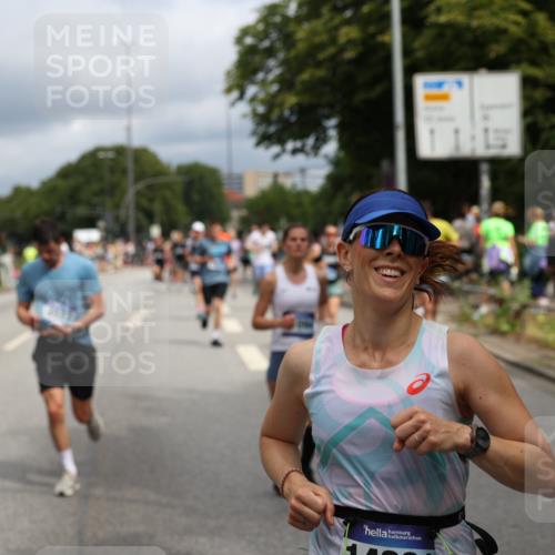 29.06.2025 - hella hamburg halbmarathon Yannick Fuchs http://msf.ph/oto/8166872 29.06.2025 10:40:37 20KM 1139, 1759, 1920, 2048, 2189, 2842, 3087, 4237, 4497, 4949, 6388, 6532, 6691, 6700, 7335, 7961, 8142, 8269, 8482, 8577, 8668, 8981, 9232, 9529, 11094, 11125, 11185, 11491, 12171, 12269, 12579, 12891, 13630, 13782, 14062, 14228, 14262, 14462, 14722, 14804, 15133, 15149, 15157, 15206, 15900, 16127, 16286, 17008, 17190, 17281, 17332, 17492, 17892, 18118, 19128 meine-sportfotos.de