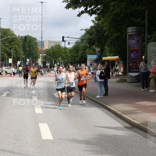 29.06.2025 - hella hamburg halbmarathon Yannick Fuchs http://msf.ph/oto/8166878 29.06.2025 10:22:49 20KM 1122, 2203, 4678, 5367, 7651, 8731, 9804, 10485, 10655, 12341, 13941, 14757, 15576, 15583, 16377, 17354, 17893, 18567, 18832, 19114 meine-sportfotos.de