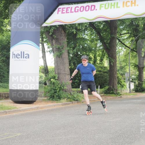 29.06.2025 - hella hamburg halbmarathon KatJ http://msf.ph/oto/8166929 29.06.2025 09:15:52 Zwischen KM18-KM19  meine-sportfotos.de