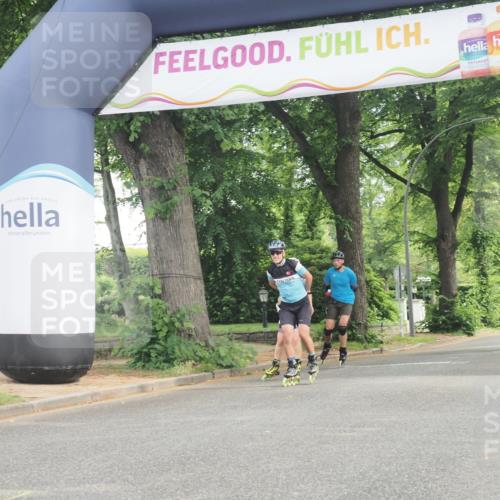 29.06.2025 - hella hamburg halbmarathon KatJ http://msf.ph/oto/8167021 29.06.2025 09:16:22 Zwischen KM18-KM19  meine-sportfotos.de