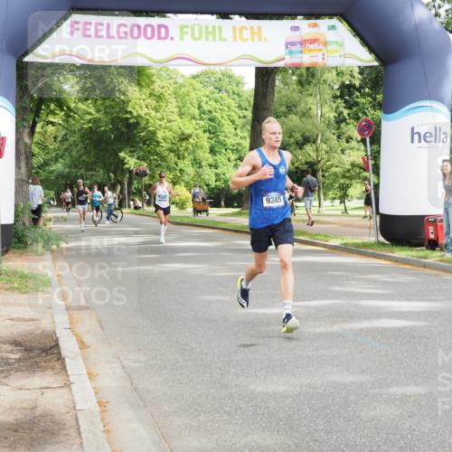 29.06.2025 - hella hamburg halbmarathon MichiJ http://msf.ph/oto/8167024 29.06.2025 10:14:18 Zwischen KM18-KM19 9385, 10234, 11194, 19078 meine-sportfotos.de