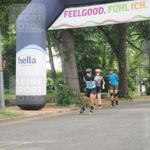 29.06.2025 - hella hamburg halbmarathon KatJ http://msf.ph/oto/8167041 29.06.2025 09:16:22 Zwischen KM18-KM19  meine-sportfotos.de