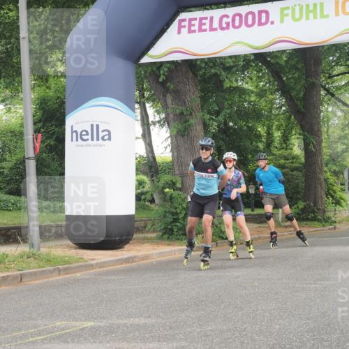 29.06.2025 - hella hamburg halbmarathon KatJ http://msf.ph/oto/8167091 29.06.2025 09:16:23 Zwischen KM18-KM19  meine-sportfotos.de
