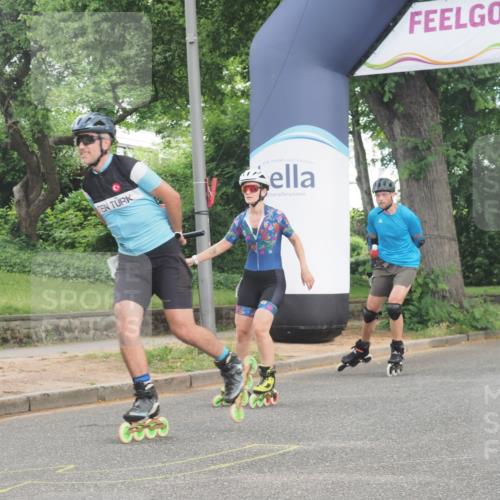 29.06.2025 - hella hamburg halbmarathon KatJ http://msf.ph/oto/8167221 29.06.2025 09:16:23 Zwischen KM18-KM19  meine-sportfotos.de