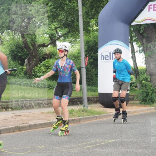29.06.2025 - hella hamburg halbmarathon KatJ http://msf.ph/oto/8167269 29.06.2025 09:16:24 Zwischen KM18-KM19  meine-sportfotos.de