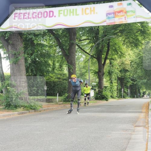 29.06.2025 - hella hamburg halbmarathon KatJ http://msf.ph/oto/8167332 29.06.2025 09:16:33 Zwischen KM18-KM19  meine-sportfotos.de