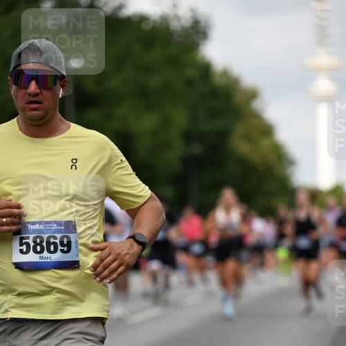 29.06.2025 - hella hamburg halbmarathon Dr. Thomas Lammeyer http://msf.ph/oto/8167466 29.06.2025 10:09:26 Kennedybrücke 1213, 1863, 2298, 3071, 3578, 4014, 4220, 4394, 5073, 5869, 6059, 6907, 6908, 7826, 8316, 8999, 9007, 9019, 9075, 9165, 9361, 9559, 9680, 10694 meine-sportfotos.de