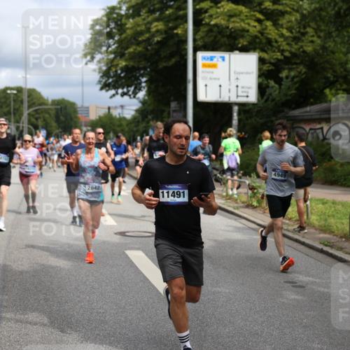 29.06.2025 - hella hamburg halbmarathon Yannick Fuchs http://msf.ph/oto/8167488 29.06.2025 10:40:49 20KM 1139, 2222, 2842, 3087, 4091, 4237, 4497, 4949, 5459, 6373, 6388, 6421, 6691, 6700, 6978, 7335, 8023, 8142, 8482, 8981, 9232, 9386, 9529, 9786, 9794, 11185, 11491, 12171, 12269, 12579, 12651, 12891, 13630, 13698, 13728, 13782, 13940, 14045, 14262, 14541, 14722, 15133, 15149, 15157, 15206, 15684, 15900, 16081, 16127, 16136, 16286, 16466, 16475, 17008, 17190, 17281, 17332, 17353, 17461, 17492, 17669, 17865, 17892, 18118, 19128 meine-sportfotos.de