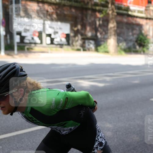 29.06.2025 - hella hamburg halbmarathon Yannick Fuchs http://msf.ph/oto/8167503 29.06.2025 09:05:25 20KM  meine-sportfotos.de