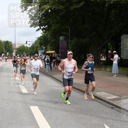29.06.2025 - hella hamburg halbmarathon Yannick Fuchs http://msf.ph/oto/8167584 29.06.2025 10:23:01 20KM 1122, 2203, 4678, 5367, 7651, 8731, 10106, 10655, 13383, 14757, 15576, 16377, 17354, 18567, 18832 meine-sportfotos.de