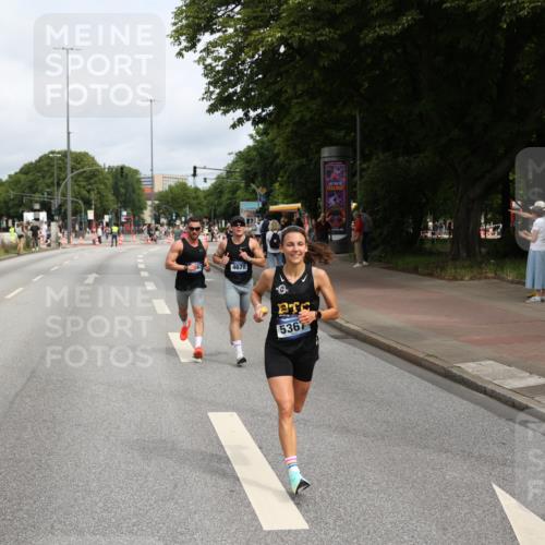 29.06.2025 - hella hamburg halbmarathon Yannick Fuchs http://msf.ph/oto/8167732 29.06.2025 10:23:03 20KM 1122, 3075, 4678, 5367, 7651, 8731, 10106, 13383, 14757, 15576, 16377, 17354, 18567, 18832 meine-sportfotos.de