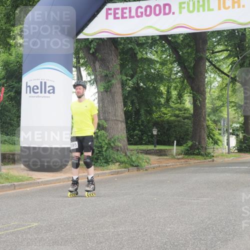 29.06.2025 - hella hamburg halbmarathon KatJ http://msf.ph/oto/8167782 29.06.2025 09:16:36 Zwischen KM18-KM19  meine-sportfotos.de