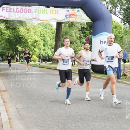 29.06.2025 - hella hamburg halbmarathon MichiJ http://msf.ph/oto/8167884 29.06.2025 10:14:31 Zwischen KM18-KM19 7331, 9269, 12360, 14753, 17614, 18569, 19041 meine-sportfotos.de