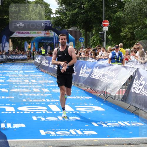 29.06.2025 - hella hamburg halbmarathon Zöllner http://msf.ph/oto/8167950 29.06.2025 10:19:01 Ziel 11342 meine-sportfotos.de