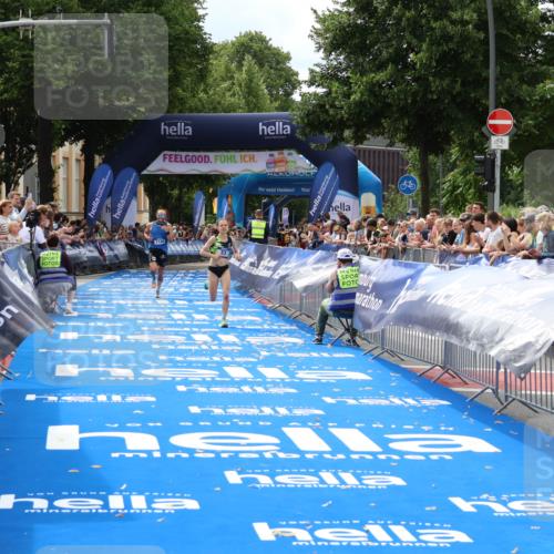 29.06.2025 - hella hamburg halbmarathon Zöllner http://msf.ph/oto/8167985 29.06.2025 10:19:10 Ziel 53, 2144 meine-sportfotos.de