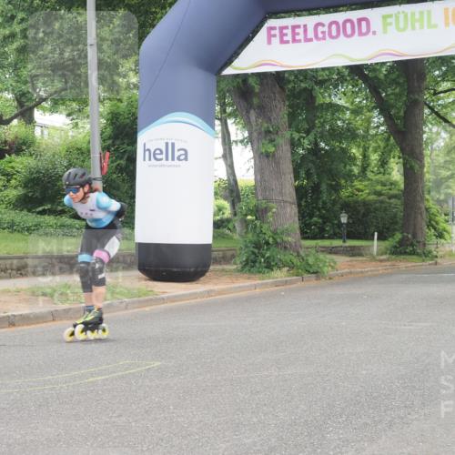 29.06.2025 - hella hamburg halbmarathon KatJ http://msf.ph/oto/8167987 29.06.2025 09:16:47 Zwischen KM18-KM19  meine-sportfotos.de