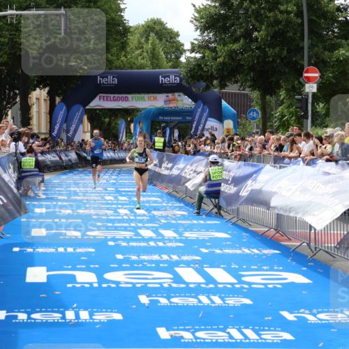29.06.2025 - hella hamburg halbmarathon Zöllner http://msf.ph/oto/8167996 29.06.2025 10:19:10 Ziel 53, 2144 meine-sportfotos.de