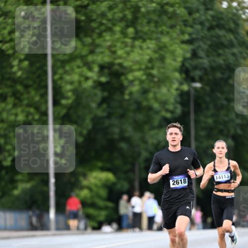29.06.2025 - hella hamburg halbmarathon Dr. Thomas Lammeyer http://msf.ph/oto/8168011 29.06.2025 09:45:26 Kennedybrücke 2604, 10485 meine-sportfotos.de