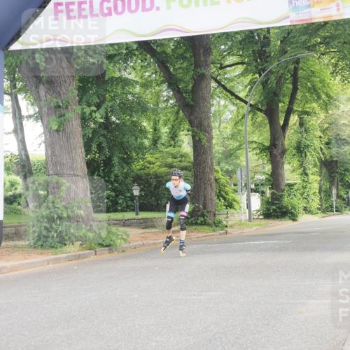 29.06.2025 - hella hamburg halbmarathon KatJ http://msf.ph/oto/8168045 29.06.2025 09:16:49 Zwischen KM18-KM19  meine-sportfotos.de