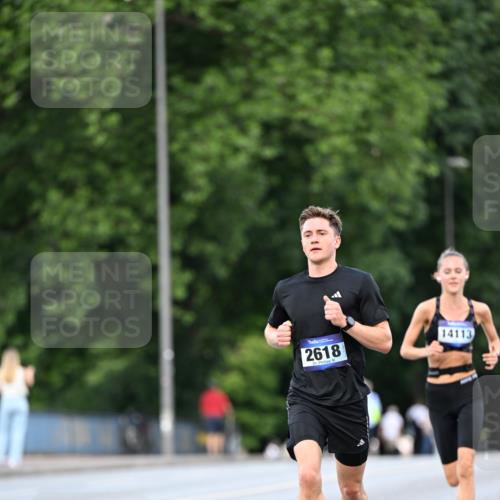 29.06.2025 - hella hamburg halbmarathon Dr. Thomas Lammeyer http://msf.ph/oto/8168059 29.06.2025 09:45:27 Kennedybrücke 2604, 10485 meine-sportfotos.de
