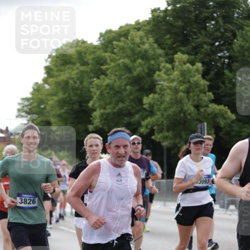 29.06.2025 - hella hamburg halbmarathon Jannik Wohlers http://msf.ph/oto/8168085 29.06.2025 10:21:06 Lombardsbrücke 1072, 1401, 2271, 2635, 2815, 3122, 3770, 3817, 3825, 3826, 4697, 4786, 5122, 5373, 5395, 5412, 5493, 5759, 5957, 6086, 6103, 6844, 7375, 7522, 7553, 7781, 8095, 8286, 8896, 9100, 9369, 9483, 9499, 9532, 9624, 10374, 10874, 10921, 11117, 11610, 12018, 12041, 12368, 12402, 13093, 13584, 13937, 14118, 14278, 14664, 15267, 15404, 15603, 15752, 15869, 16045, 16107, 17799, 17961, 17969, 18378, 18851, 19012 meine-sportfotos.de