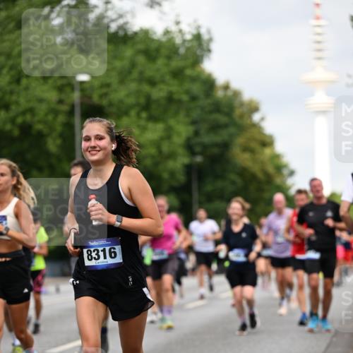 29.06.2025 - hella hamburg halbmarathon Dr. Thomas Lammeyer http://msf.ph/oto/8168152 29.06.2025 10:09:31 Kennedybrücke 1213, 1863, 2298, 3071, 3578, 4014, 4220, 4394, 4782, 4868, 5073, 5869, 6059, 7826, 8316, 8727, 8999, 9007, 9019, 9075, 9165, 9361, 9559, 9680, 9736, 9737, 10694 meine-sportfotos.de