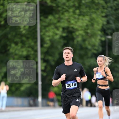 29.06.2025 - hella hamburg halbmarathon Dr. Thomas Lammeyer http://msf.ph/oto/8168211 29.06.2025 09:45:27 Kennedybrücke 2604, 10485 meine-sportfotos.de