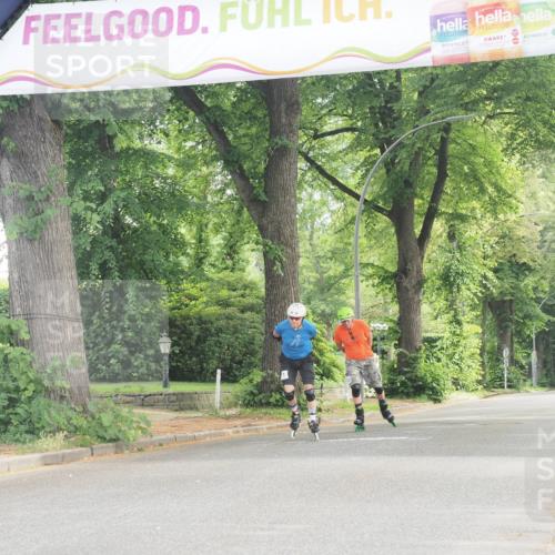 29.06.2025 - hella hamburg halbmarathon KatJ http://msf.ph/oto/8168214 29.06.2025 09:17:01 Zwischen KM18-KM19  meine-sportfotos.de