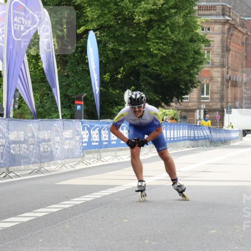 29.06.2025 - hella hamburg halbmarathon Strokosch-Dieckow http://msf.ph/oto/8168243 29.06.2025 09:06:46 Ziel 20471, 20482 meine-sportfotos.de