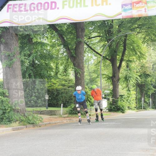 29.06.2025 - hella hamburg halbmarathon KatJ http://msf.ph/oto/8168249 29.06.2025 09:17:01 Zwischen KM18-KM19  meine-sportfotos.de