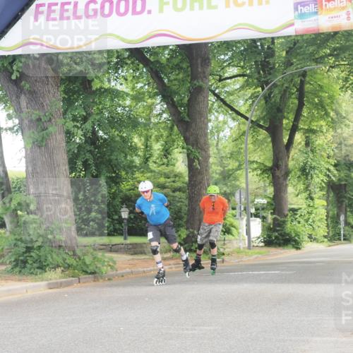 29.06.2025 - hella hamburg halbmarathon KatJ http://msf.ph/oto/8168325 29.06.2025 09:17:01 Zwischen KM18-KM19  meine-sportfotos.de