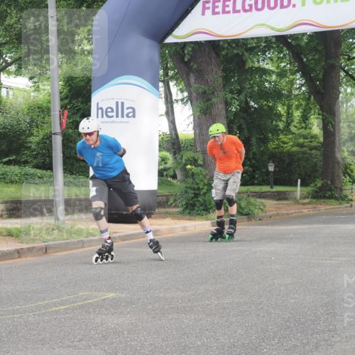 29.06.2025 - hella hamburg halbmarathon KatJ http://msf.ph/oto/8168481 29.06.2025 09:17:03 Zwischen KM18-KM19  meine-sportfotos.de