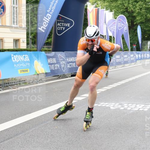 29.06.2025 - hella hamburg halbmarathon Strokosch-Dieckow http://msf.ph/oto/8168694 29.06.2025 09:07:24 Ziel 20415, 20477, 20544 meine-sportfotos.de
