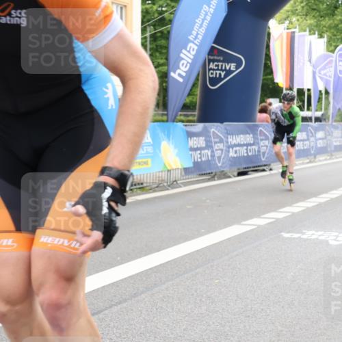 29.06.2025 - hella hamburg halbmarathon Strokosch-Dieckow http://msf.ph/oto/8168711 29.06.2025 09:07:24 Ziel 20415, 20477, 20544 meine-sportfotos.de