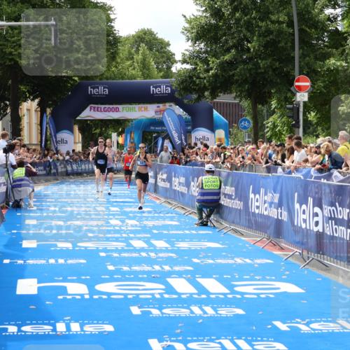 29.06.2025 - hella hamburg halbmarathon Zöllner http://msf.ph/oto/8168739 29.06.2025 10:20:16 Ziel 54, 12678, 14302 meine-sportfotos.de