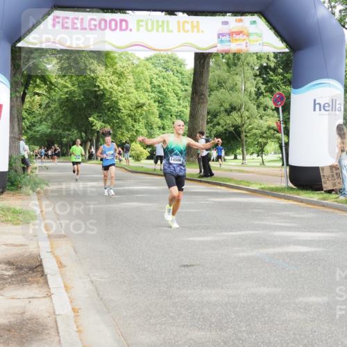 29.06.2025 - hella hamburg halbmarathon MichiJ http://msf.ph/oto/8168761 29.06.2025 10:14:44 Zwischen KM18-KM19 2892, 7142, 14506, 16361 meine-sportfotos.de