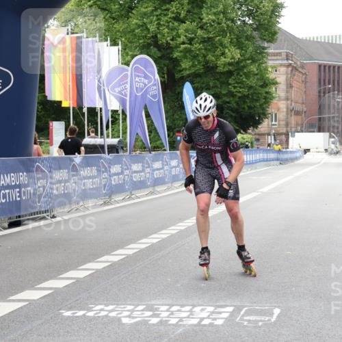 29.06.2025 - hella hamburg halbmarathon Strokosch-Dieckow http://msf.ph/oto/8168861 29.06.2025 09:07:30 Ziel 20477 meine-sportfotos.de