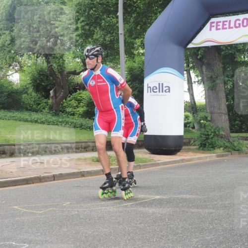 29.06.2025 - hella hamburg halbmarathon KatJ http://msf.ph/oto/8168877 29.06.2025 09:17:16 Zwischen KM18-KM19  meine-sportfotos.de