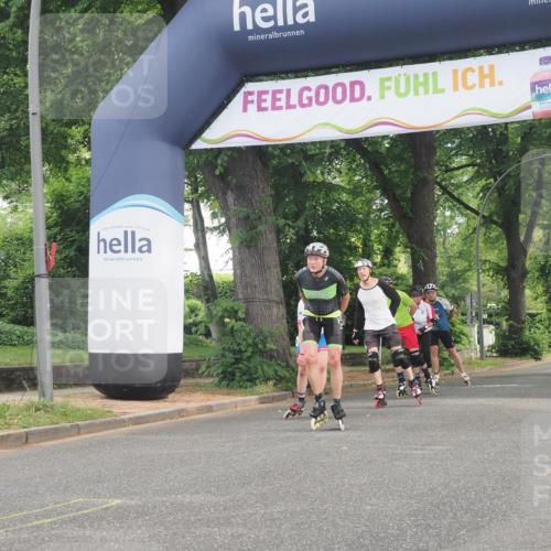 29.06.2025 - hella hamburg halbmarathon KatJ http://msf.ph/oto/8169014 29.06.2025 09:17:19 Zwischen KM18-KM19  meine-sportfotos.de