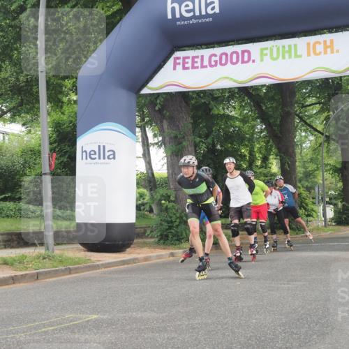 29.06.2025 - hella hamburg halbmarathon KatJ http://msf.ph/oto/8169037 29.06.2025 09:17:19 Zwischen KM18-KM19  meine-sportfotos.de
