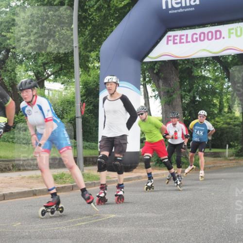 29.06.2025 - hella hamburg halbmarathon KatJ http://msf.ph/oto/8169156 29.06.2025 09:17:20 Zwischen KM18-KM19  meine-sportfotos.de