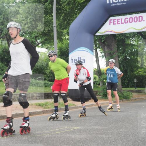29.06.2025 - hella hamburg halbmarathon KatJ http://msf.ph/oto/8169180 29.06.2025 09:17:21 Zwischen KM18-KM19  meine-sportfotos.de